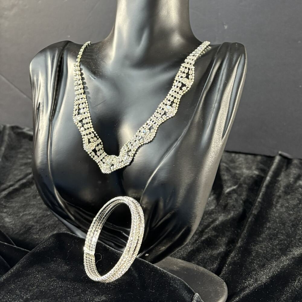 Silver Tone Rhinestone Bridal Necklace Bracelet Set Wedding Prom Jewelry Sparkly